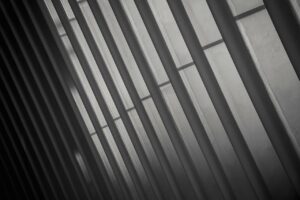 Read more about the article Realitatea alb-negru a persoanei narcisiste